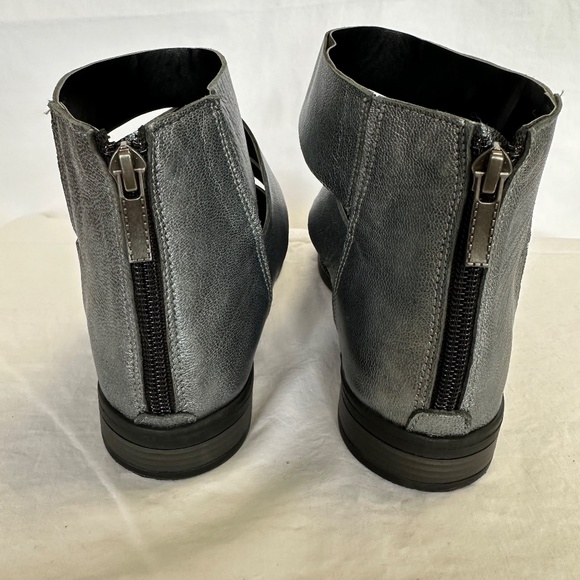 Figura by Sarili Sandals 42 - Picture 2 of 5